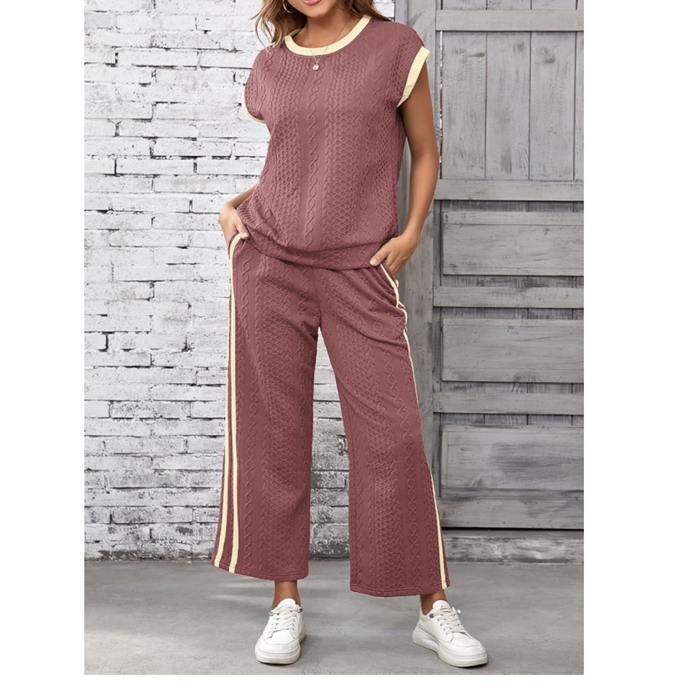 Lounge Set Oversized Sleeveless Top / Wide Leg Pants Drawstring  Pockets Medium